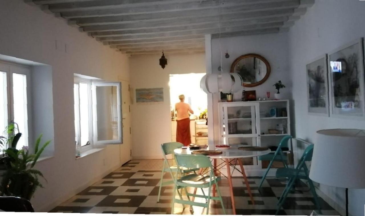 La Nube De San Miguel Apartment Кадис Екстериор снимка