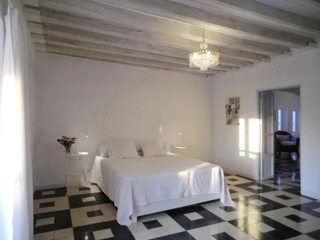 La Nube De San Miguel Apartment Кадис Екстериор снимка