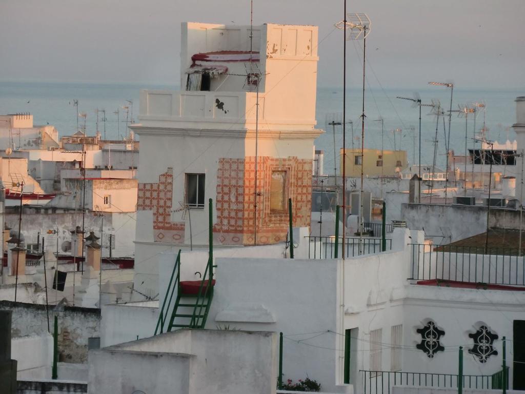 La Nube De San Miguel Apartment Кадис Екстериор снимка